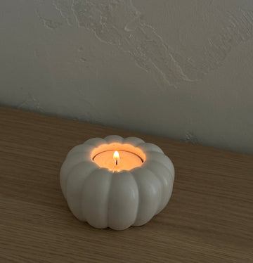 Pumpkin tea light holder